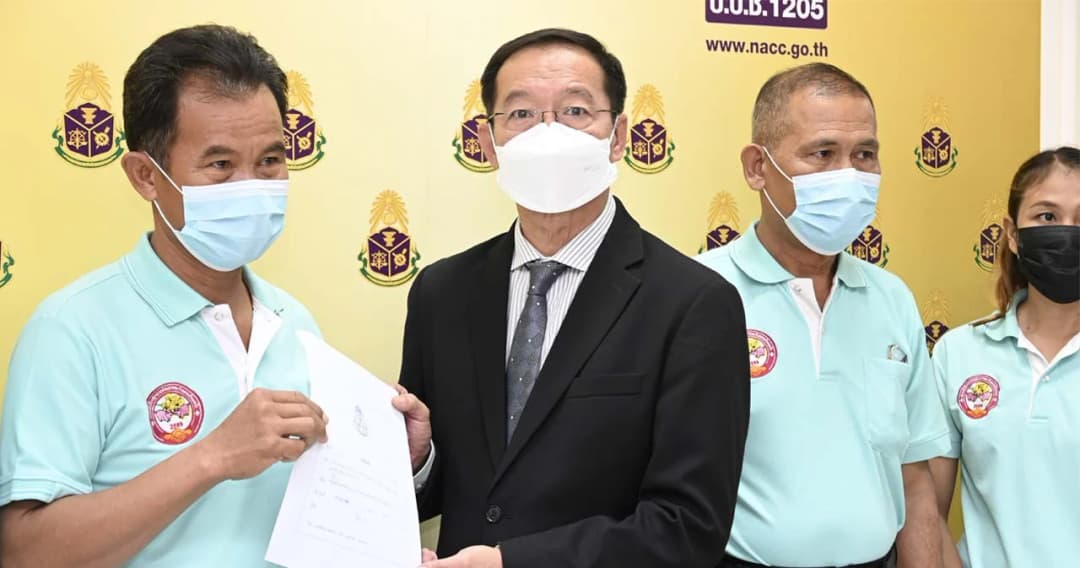 ‘เกษตรกรผู้เลี้ยงหมู’ ร้อง ป.ป.ช. สอบกรมศุลกากร-กรมปศุสัตว์ กล่าวหาปล่อยขบวนหมูเถื่อน