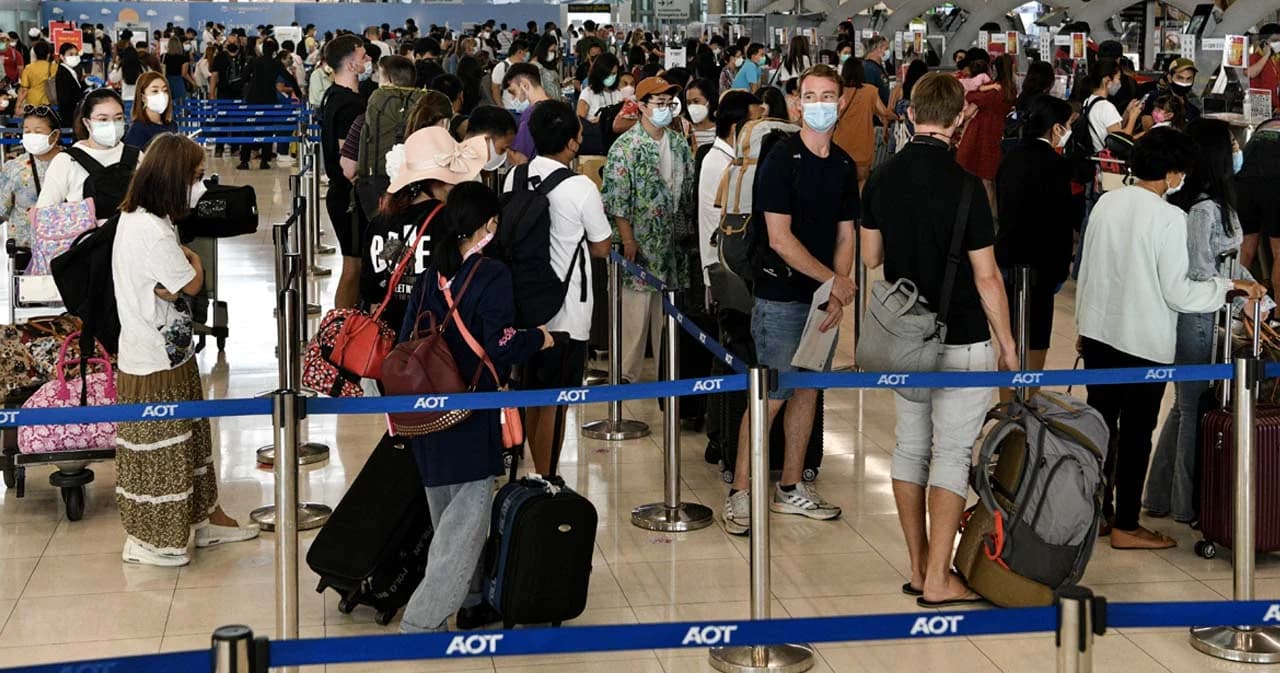 1 ต.ค. 65 ยกเลิก ‘แอปฯ ไทยชนะ’ ไม่ตรวจเอกสารโควิดผู้เดินทางเข้าไทย