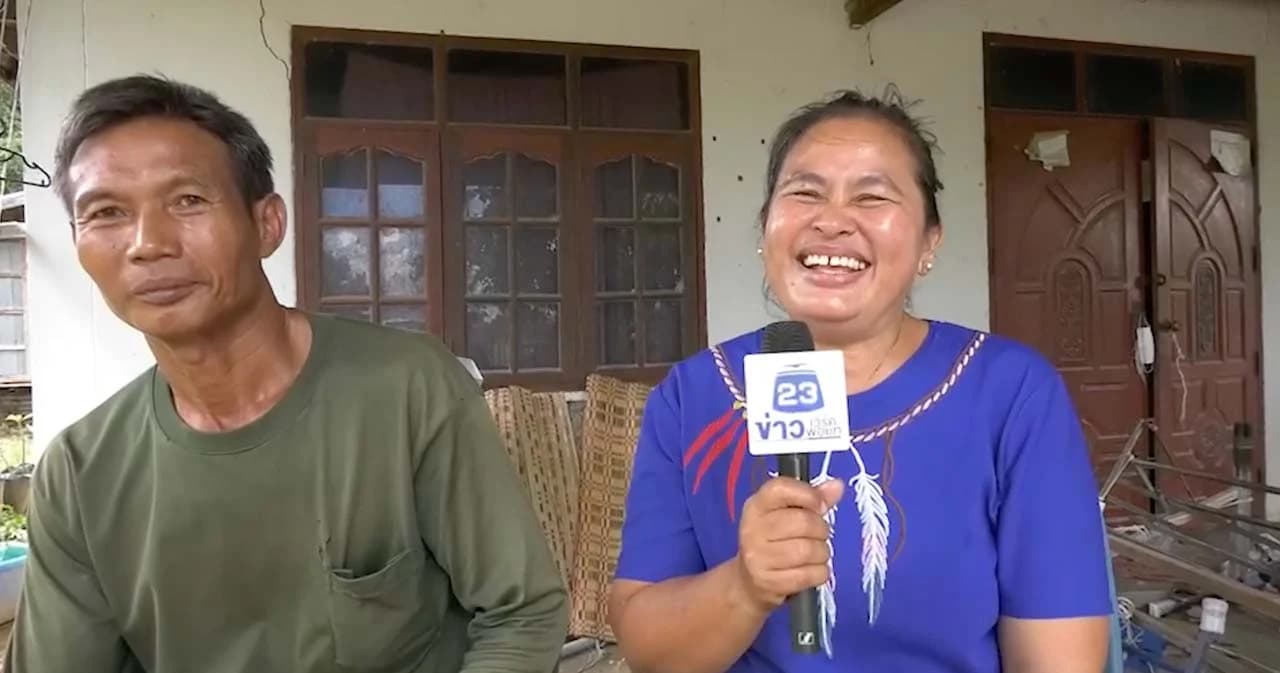 เปิดใจ พ่อ-แม่ ‘บีม พิมพิชยา’ ก่อนดูศึก ‘วอลเลย์บอลหญิงชิงแชมป์โลก’ คืนนี้ อวยพรให้ลูกชนะการแข่งขันทุกนัด