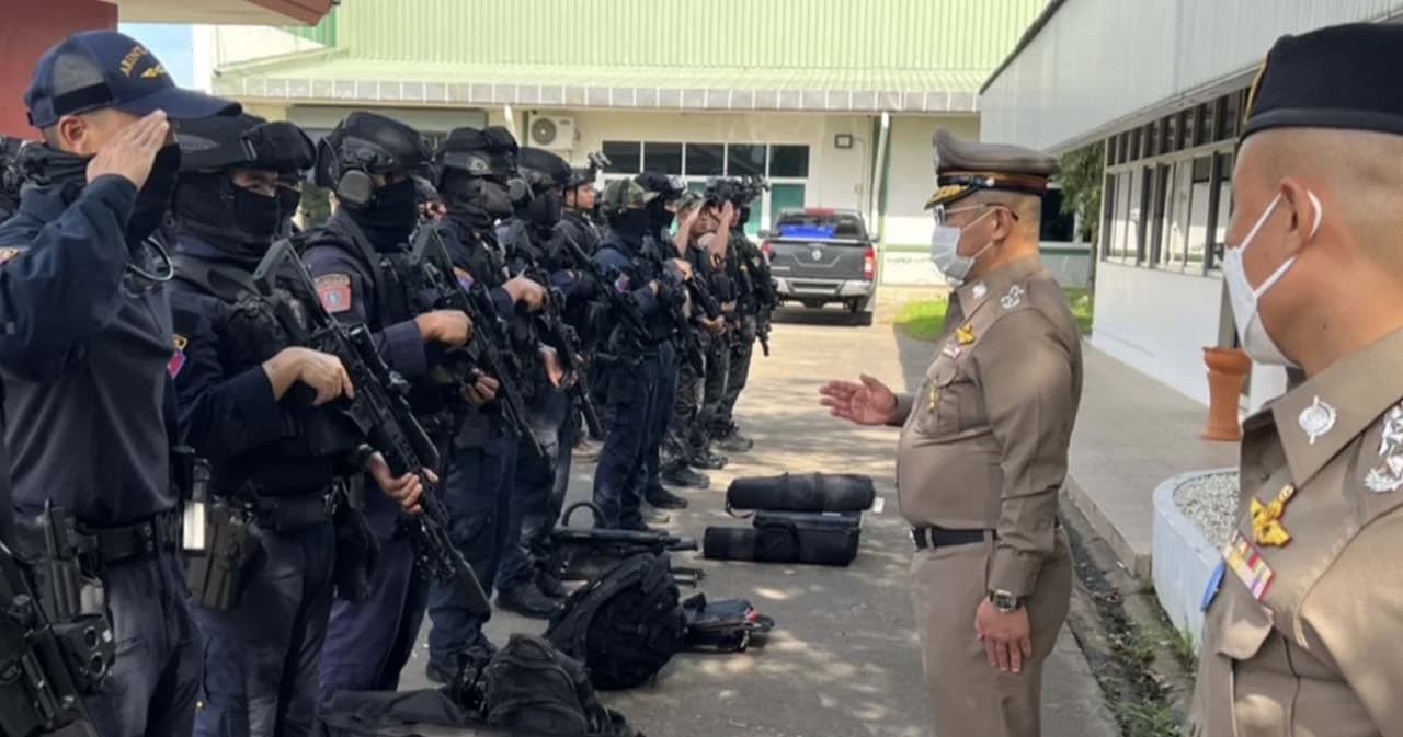 ผู้ก่อเหตุ ‘กราดยิงหนองบัวลำภู’ เป็นอดีตตำรวจ ปลิดชีพตัวเองพร้อมลูกเมียแล้ว