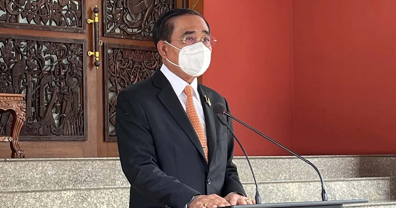 นายกฯ ไม่ตอบสมัครสมาชิกพรรคพลังประชารัฐหรือไม่