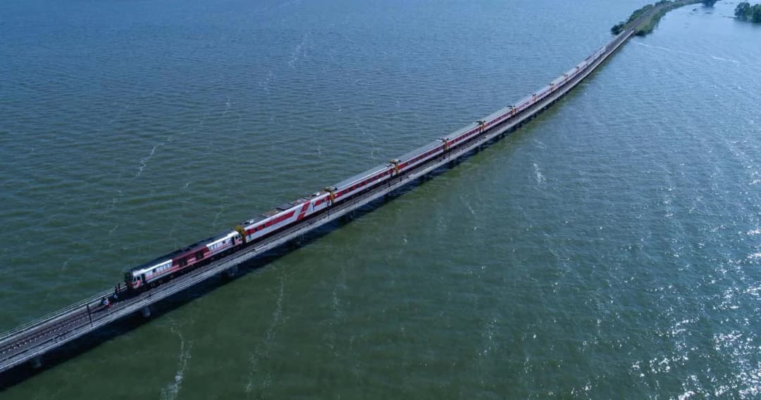 ขบวนรถไฟลอยน้ำ ‘กรุงเทพ – เขื่อนป่าสักชลสิทธิ์’ จำหน่ายตั๋ววันแรก 1 พ.ย. นี้