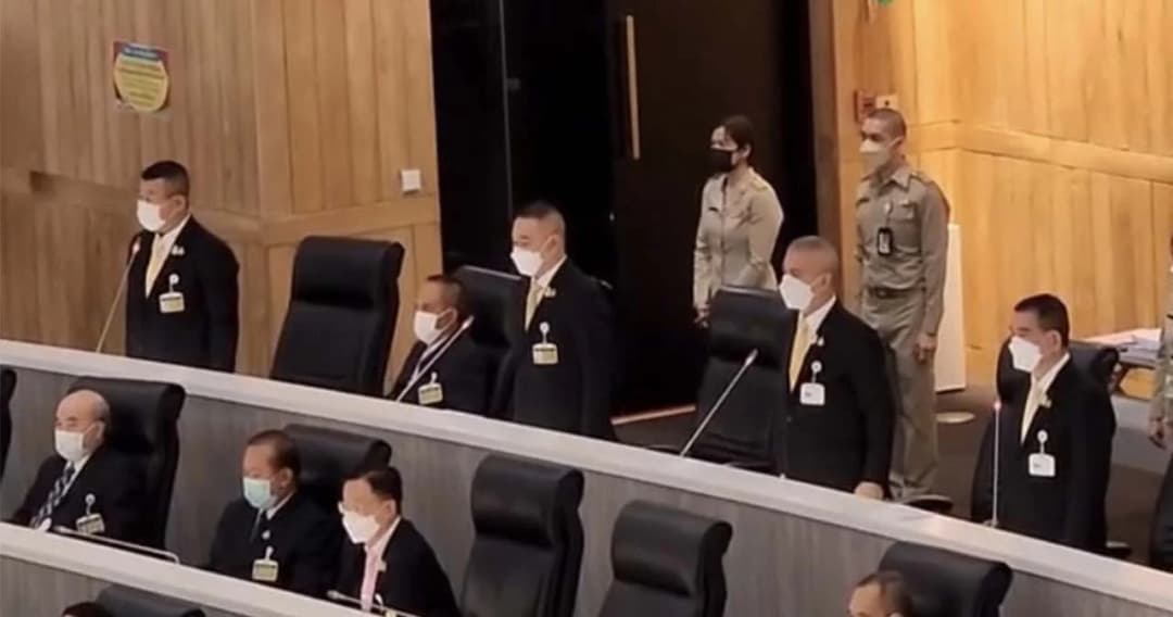 5 ส.ว.ใหม่ ปฏิญาณตนเข้ารับตำแหน่ง 