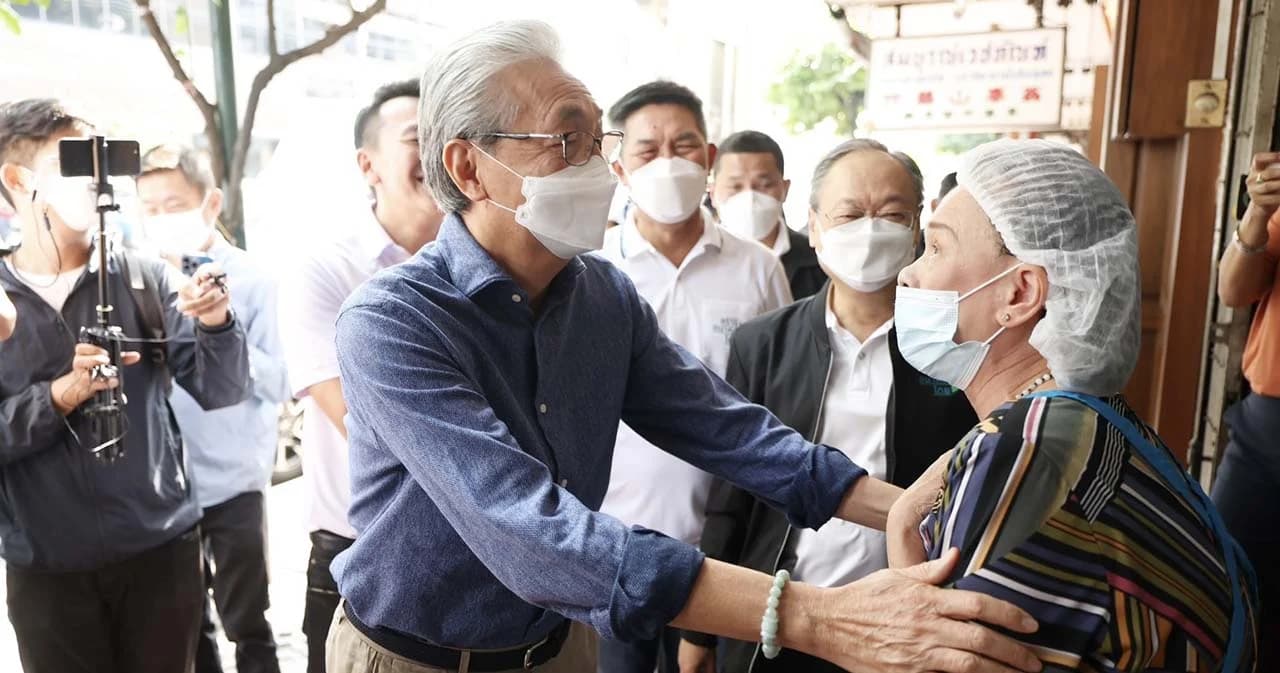 ‘สมคิด’ นำสร้างอนาคตไทย จัดกิจกรรม ‘คิด-ถึง-บ้าน’ เยือนเยาวราช ผลักดันเป็นศูนย์กลาง ศก.เติบโตยั่งยืน