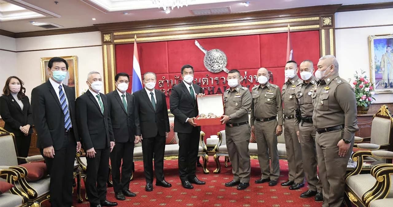 กทม.หารือ สตช.หารือบูรณาการทำงานด้านความปลอดภัย-ยาเสพติด-จราจร-สถานบริการ