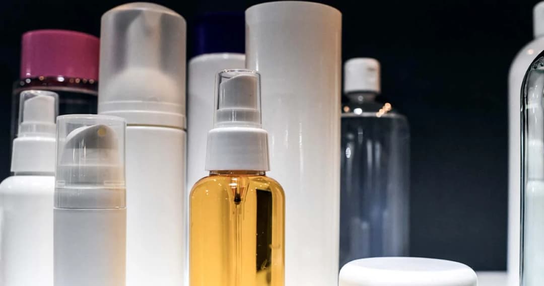 อย. พบสารที่ห้ามใช้ในเครื่องสำอาง 11 รายการ เตือนเลือกซื้อจากร้านที่มีหลักแหล่งแน่นอน