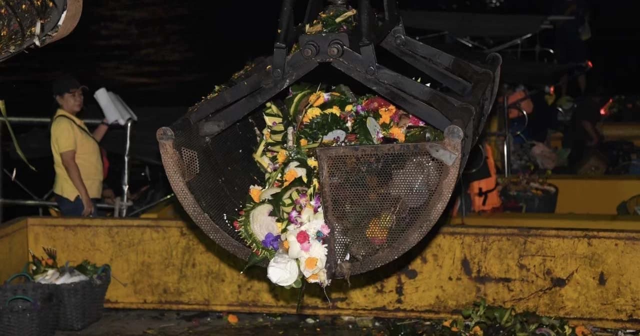 กทม. ระดมสรรพกำลัง ทยอยจัดเก็บกระทงในแม่น้ำเจ้าพระยา เริ่มตั้งแต่ 2 ทุ่มคืนนี้