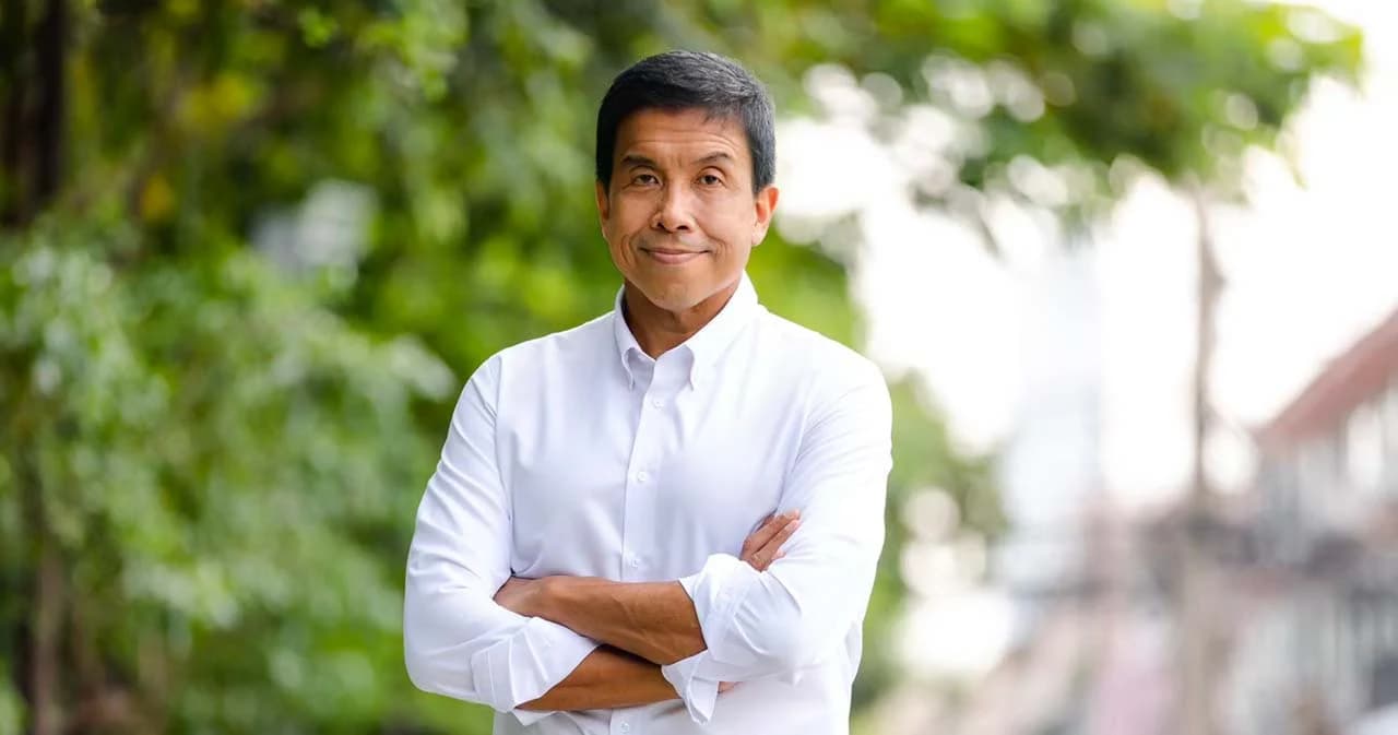 ‘ชัชชาติ’ เสียใจมีผู้บาดเจ็บจากเหตุสลายชุมนุมถนนดินสอ