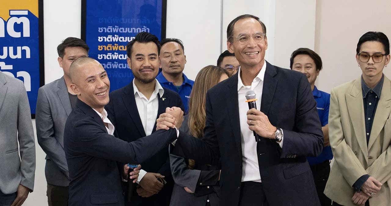 อดีตหัวหน้าพรรค ‘รวมไทยยูไนเต็ด’ ร่วมงาน ‘ชาติพัฒนากล้า’ เสริมทีมคนรุ่นใหม่พร้อมสู้ศึกเลือกตั้ง