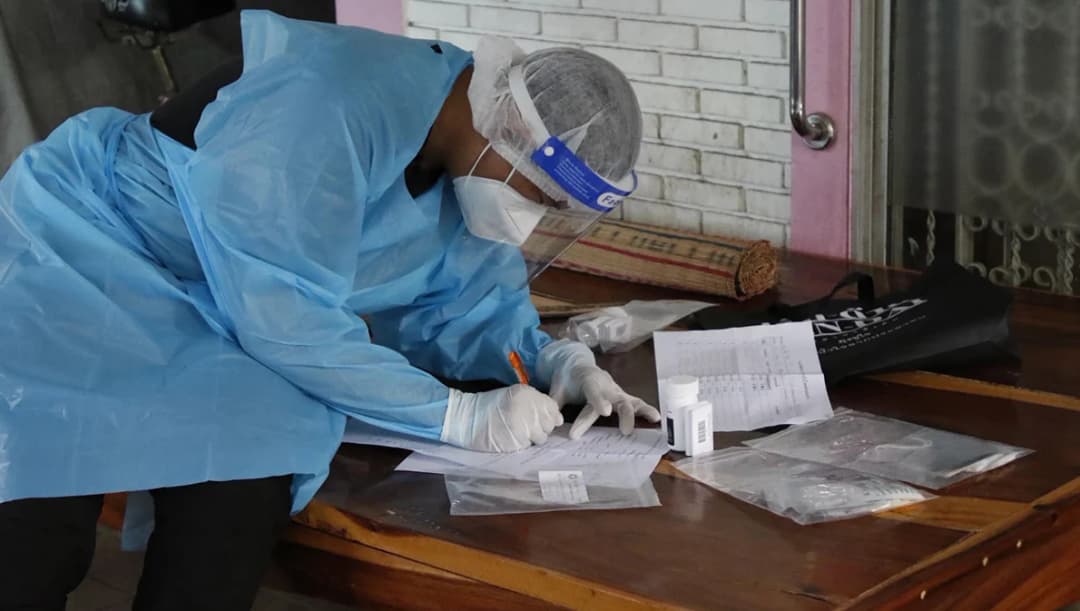 โควิดยังเป็นเรื่องที่ต้องเฝ้าระวัง รอบสัปดาห์ที่ผ่านมาป่วย 3,957 คน ตาย 69 คน