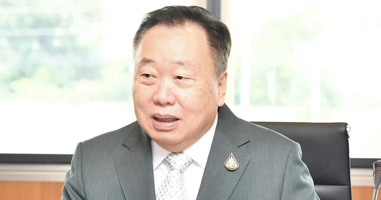 ‘สุชาติ’ ปัดตบหัวรองนายกอบจ.แปดริ้ว แค่ทักทายลูกน้องเก่าไม่สนอีกฝ่ายแจ้งความ