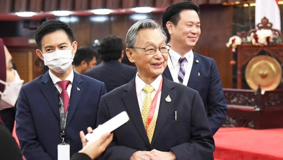 ถกวิป 3 ฝ่าย ‘ชวน’ มั่นใจสภาฯ ไม่ล่ม ร่างพ.ร.บ.กัญชา เข้าสภาทันสมัยประชุมนี้