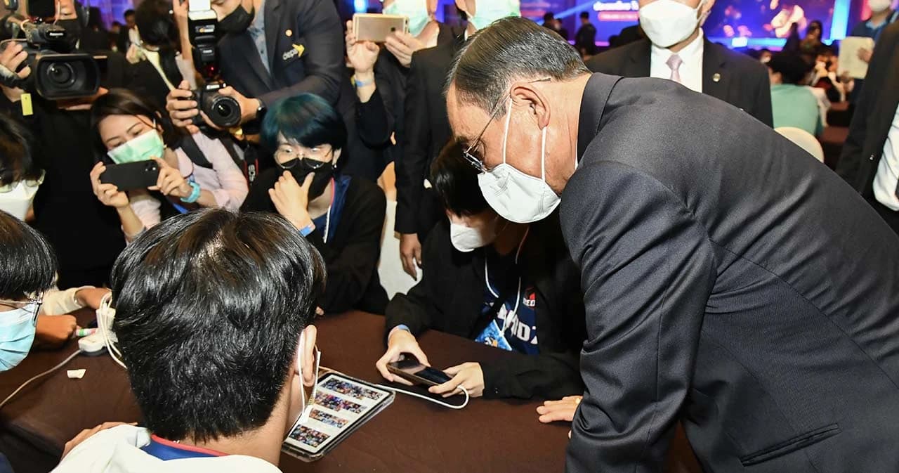 นายกฯ ฝากคนรุ่นใหม่ดูแลบ้านเมืองในอนาคต สิ่งที่ไม่ดีอย่าทำ