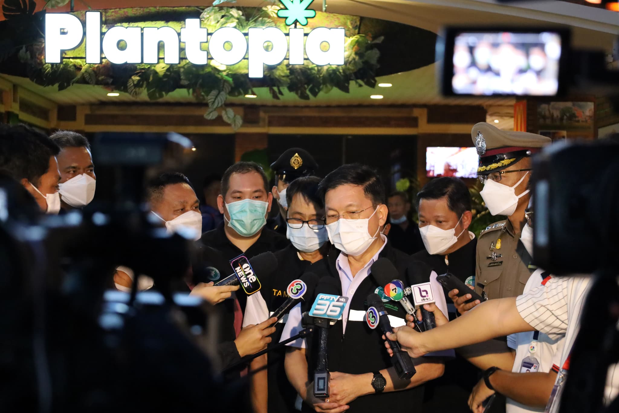 แพทย์แผนไทยฯ ย้ำกัญชาเสรีจะเปิดให้บริการสูบในร้านไม่ได้