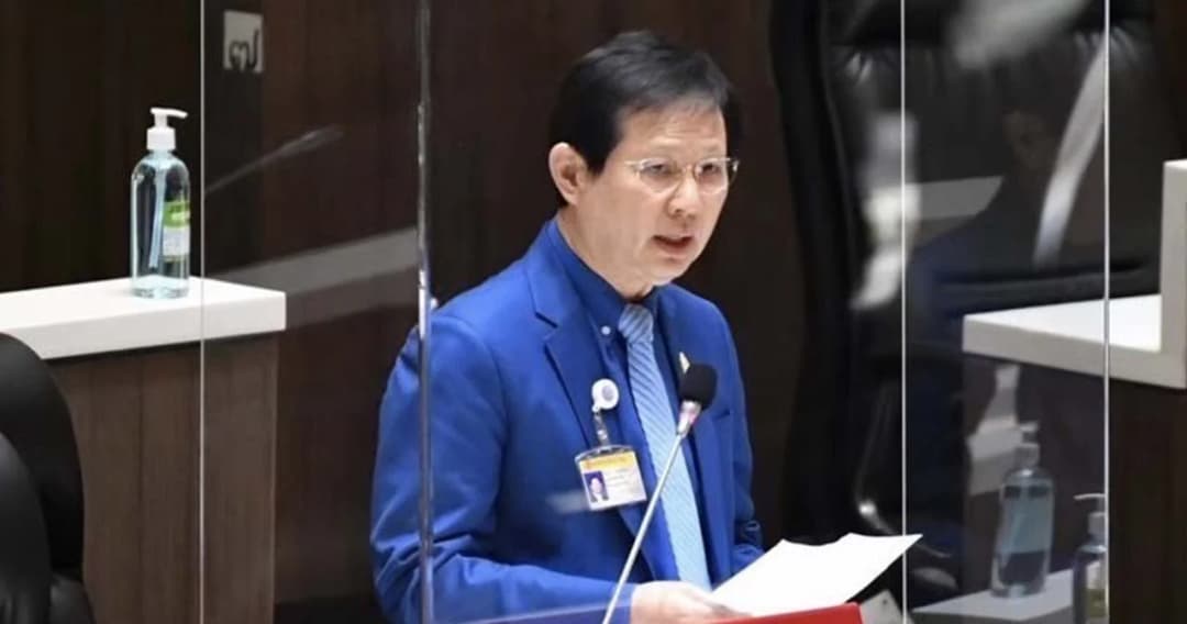 ‘นพ.ระวี’ หาแนวร่วมพรรคการเมืองสู้เลือกตั้ง-กติกาหาร 100