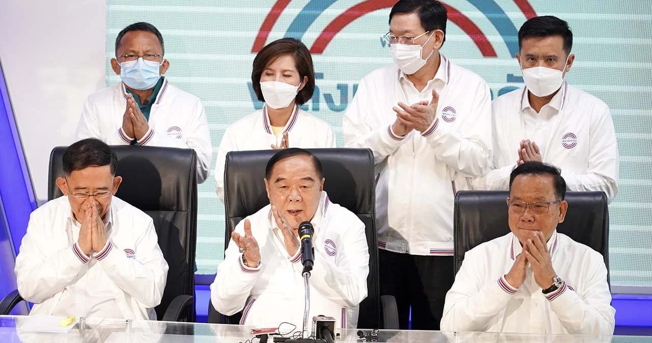 พปชร.เปิดตัว ‘มิ่งขวัญ’ นำทีม ศก. หลัง ‘ประยุทธ์’ ชัด ไม่อยู่พรรค ยันเข้ามาเติมเต็มพร้อมสู้ศึกเลือกตั้ง เสนอตัวเป็นหนึ่งในแคนดิเดตนายกฯ