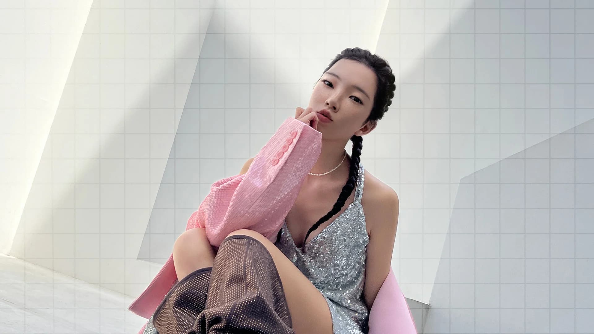 คุยกับ ‘โรซี่’ หญิงสาวผู้มีอายุ 22 ปี ตลอดกาล Virtual Influencer คนแรกของเกาหลี