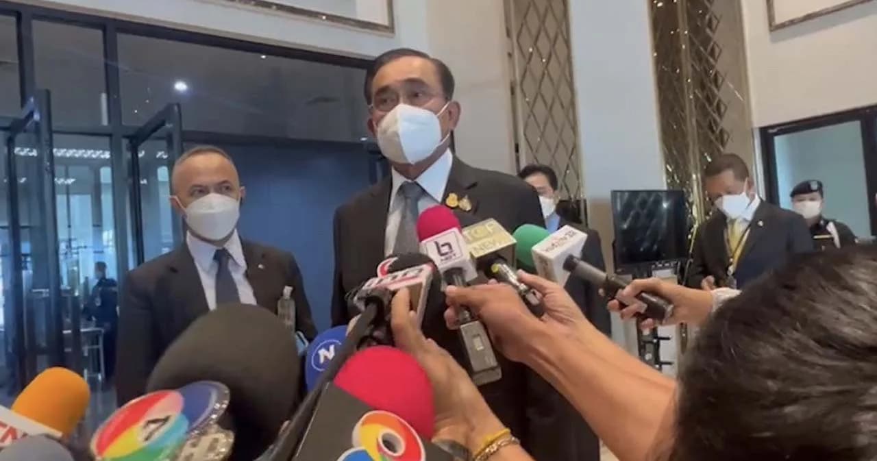 นายกฯ เดินทางไปเบลเยียม ขอสื่อเสนอข่าวเบาๆ ลดขัดแย้ง ชี้รัฐบาลเหลือเวลาไม่มากตามรธน.