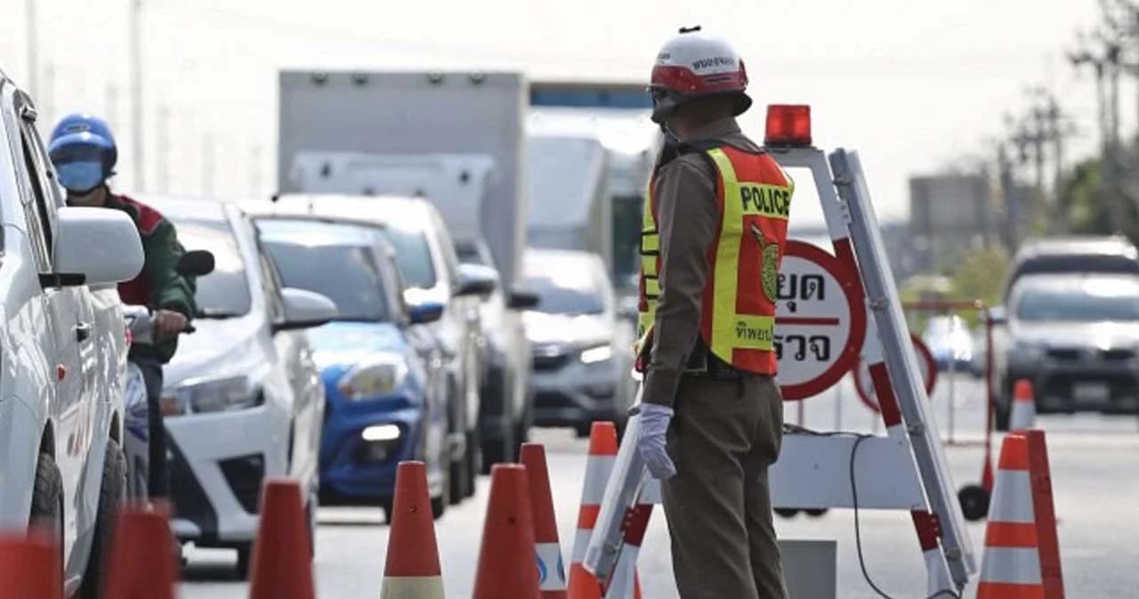 เจอด่านตำรวจจราจร ถ่ายคลิปได้ แต่จะแชร์ต้องพิจารณา