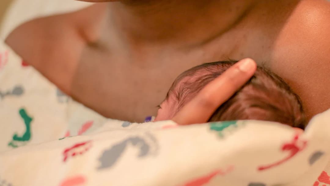 เปิดหลักเกณฑ์-เงื่อนไขรับเงินสงเคราะห์บุตรเดือนละ 800 บาท ผู้ประกันสังคม