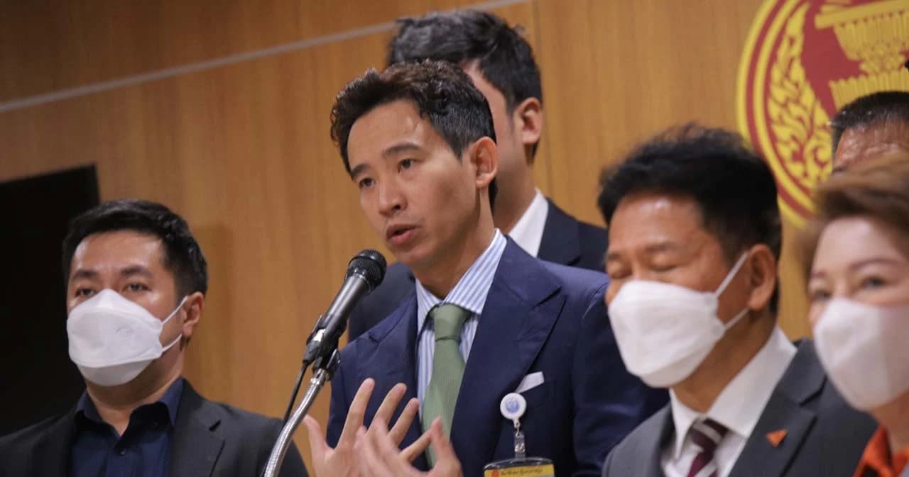 ‘ก้าวไกล’ ย้ำจุดยืนหนุนใช้กัญชา ภายใต้กฎหมายควบคุม แต่ต้องเอากลับไปเป็นยาเสพติด