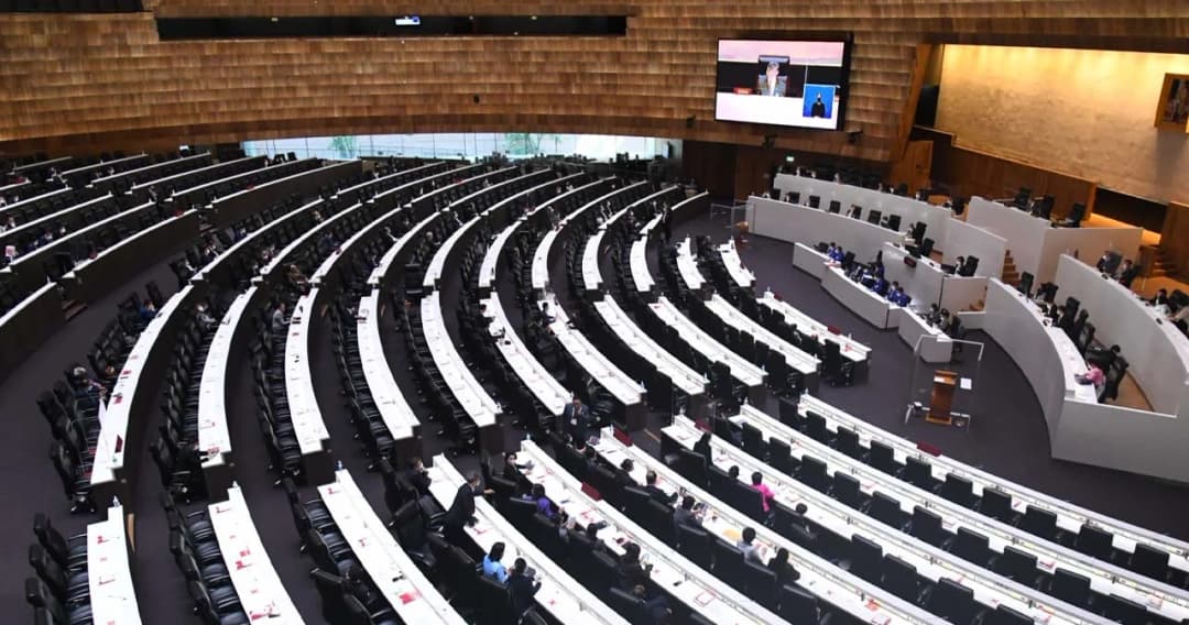 ทุบสถิติ ส.ส.ลาออก ทิ้งเก้าอี้แล้ว 36 คน สภาฯ เหลือส.ส.แค่ 442 คน ‘ชวน’ ชี้เพราะหัวหน้ารัฐบาล-แกนนำพรรคร่วมไม่ใช่ ส.ส.