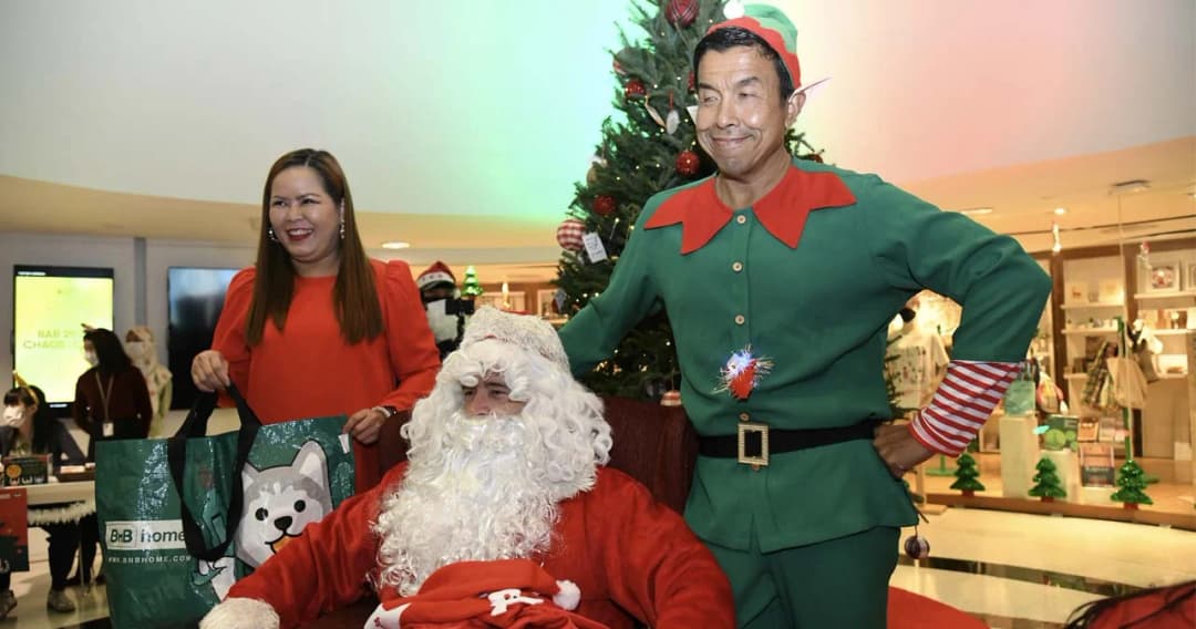 ‘ต้นคริสต์มาส’ มีกลิ่นหอม ที่หอศิลปวัฒนธรรมกรุงเทพมหานคร