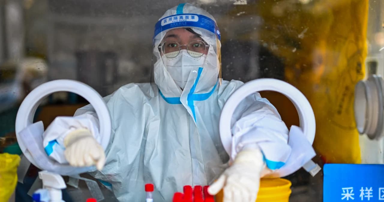 รัฐบาลจีนถูกตั้งคำถาม รายงานยอดโควิดน้อยกว่าจริง ห่วงทำสถานการณ์เลวร้ายลง