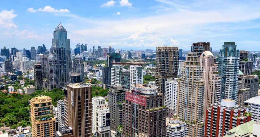 ตั้งเป้าอีก 15 ปี ไทยติด 1 ใน 10 ‘เมืองน่าอยู่อัจฉริยะของโลก’ รัฐบาลเดินหน้า ‘ศูนย์ธุรกิจ EEC’ กรอบวงเงินลงทุน  1.35 ล้านล้านบาท