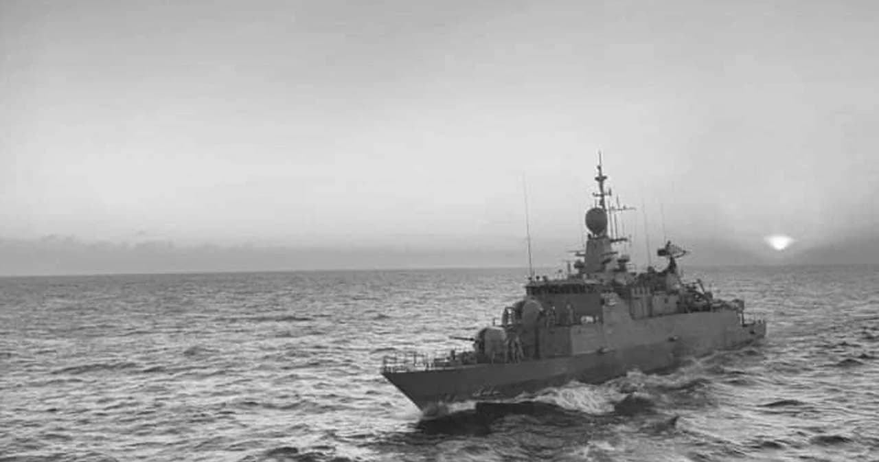 ทยอยพบร่างกำลังพล ‘เรือหลวงสุโขทัย’ สูญหาย ทร. ยังเร่งปูพรมค้นหาผิวน้ำและใต้น้ำ