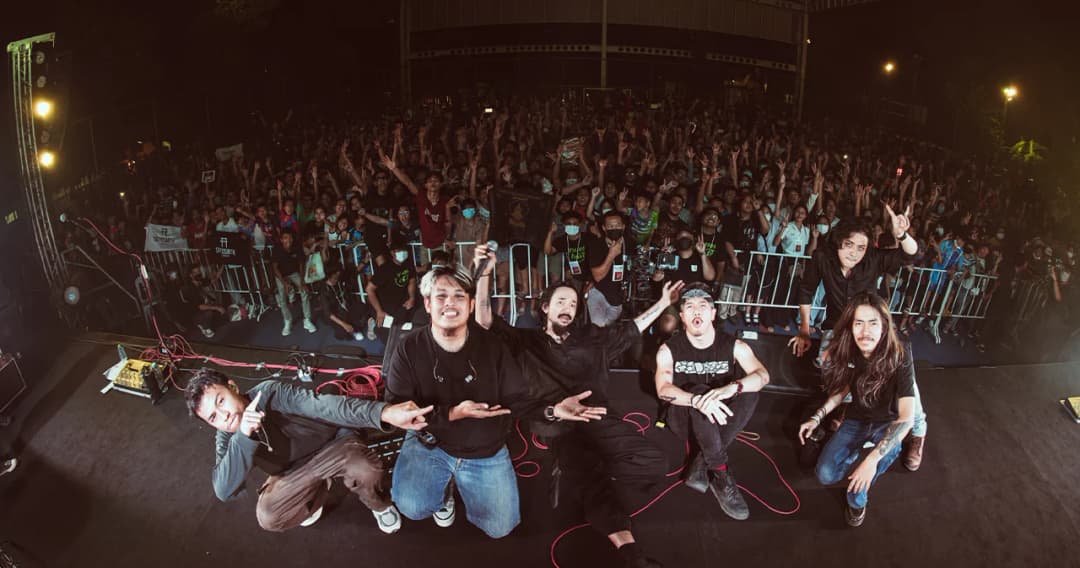 ‘ไททศมิตร’ เซอร์ไพร์สชุมชนคลองเตย จัดคอนเสิร์ตปิดอัลบั้ม ‘เพื่อชีวิตกู’