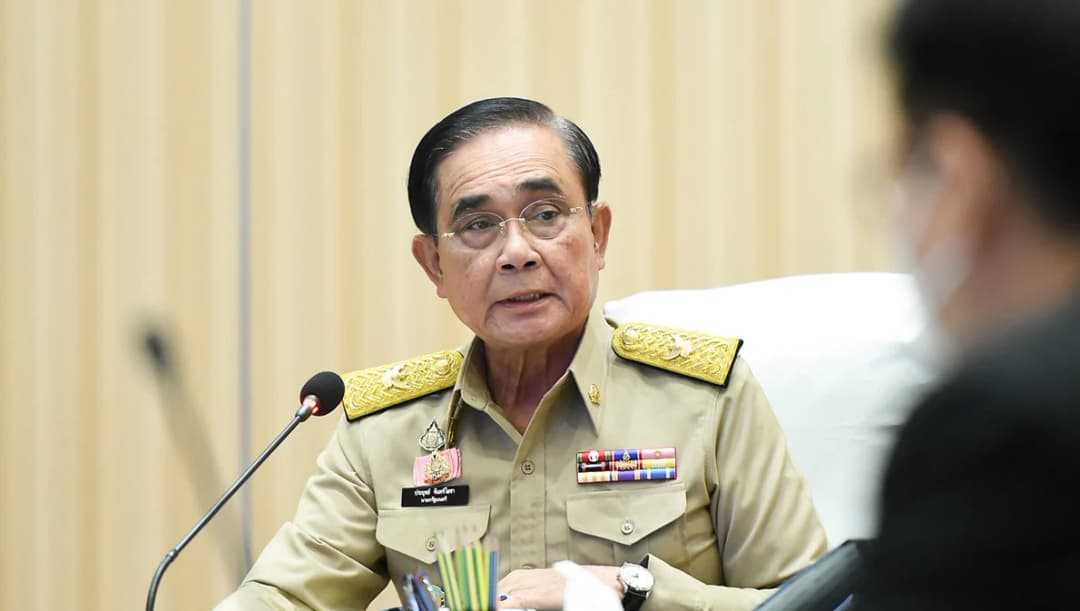 นายกฯ ไม่ปลื้มฉายารัฐบาล จวกสื่อ ‘ประเพณีบ้าๆ บอๆ อย่างนี้ไม่มี’