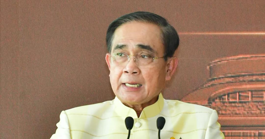 ‘ประยุทธ์’ บอกรอวันเหมาะสมสมัครสมาชิกรวมไทยสร้างชาติ ยันไม่ใช่คู่ขัดแย้ง ‘ประวิตร’ 