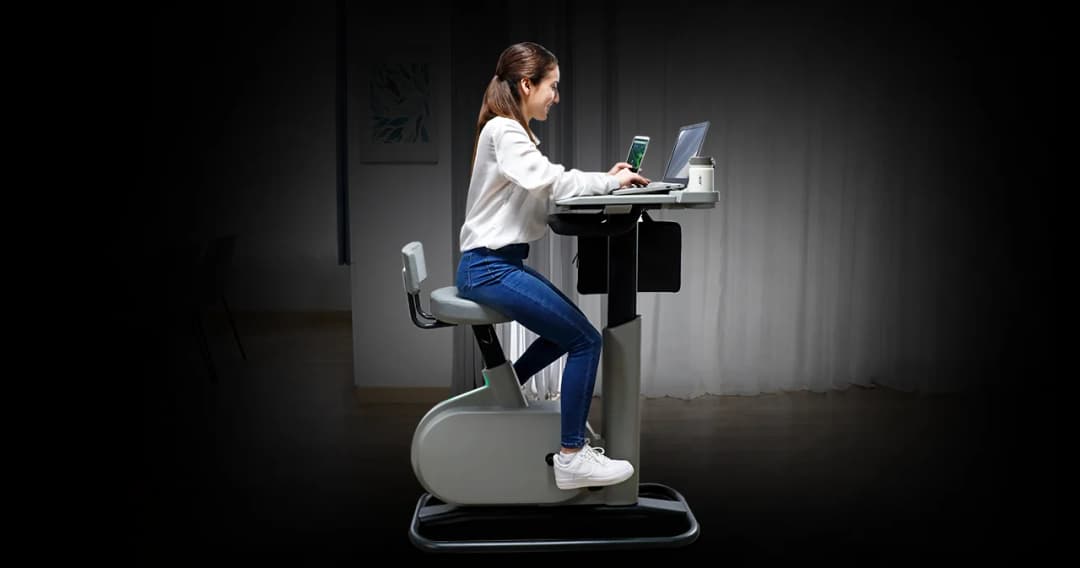 Acer เผยโฉมโต๊ะทำงานเพื่อสุขภาพ eKinekt Bike Desk  มีจักรยานในตัว ปั่นสร้างพลังงานไฟฟ้าได้ด้วย