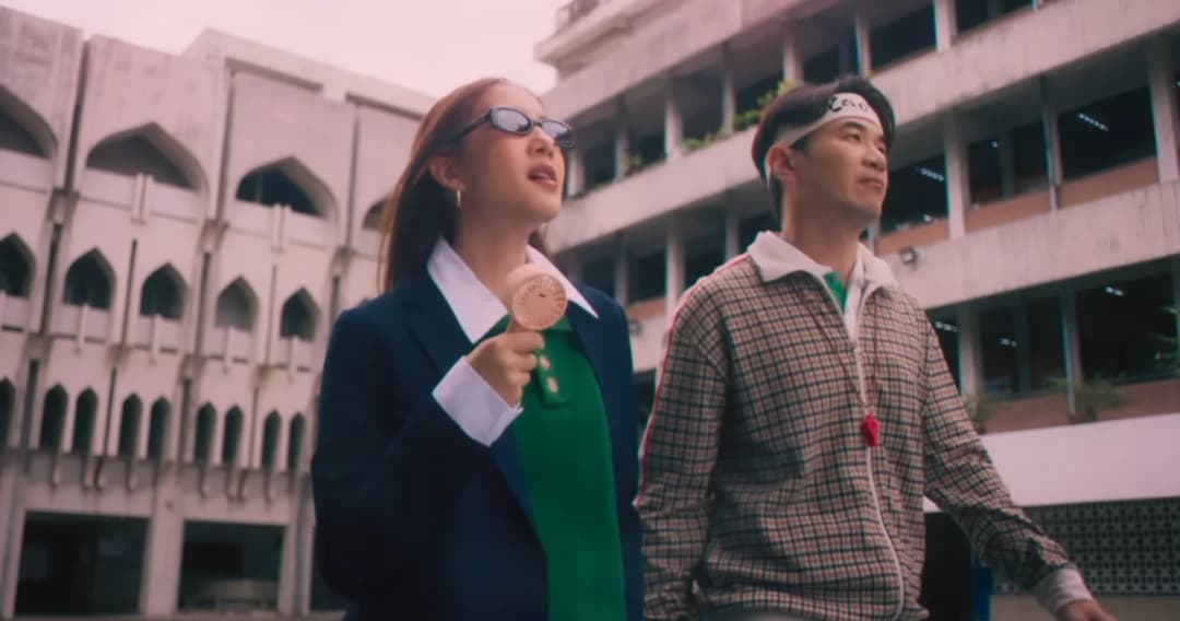 ‘นาย (ทำอะไรลงไป)’ หนึ่งคำถามจาก ‘STAMP’ พร้อมได้ ‘โจริญ 4EVE’ ร่วมแจมเอ็มวี