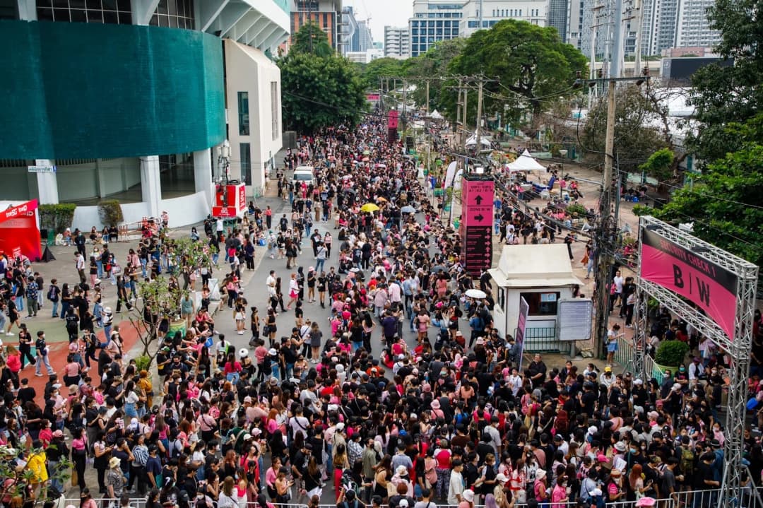 บลิ๊งค์พร้อมแล้วกับคอนเสิร์ต BLACKPINK