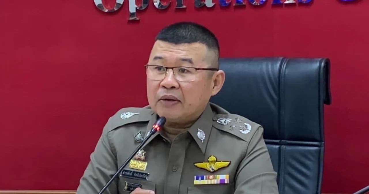 ผบ.ตร.สั่งตรวจสอบบัสนำเที่ยว ‘ตู้ห่าว’ หลัง ‘ชูวิทย์’ แฉเป็นของหลานนายกฯ