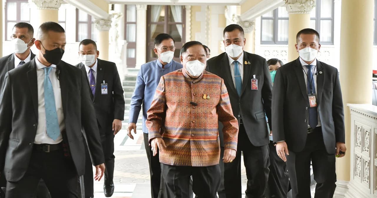 ‘วิรัช’ แจงพลังประชารัฐพร้อมดัน ‘ประวิตร’ เป็นนายกฯ คนที่ 30 เตรียมประชุมใหญ่ 21 ม.ค.นี้