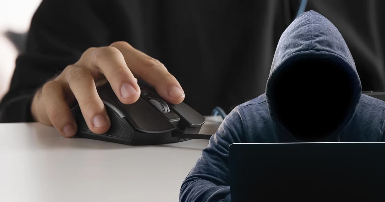 ธปท.เช็คแล้ว ‘สายชาร์จดูดเงิน’ ที่แท้ถูกหลอกติดตั้ง ‘แอปฯ ปลอม’