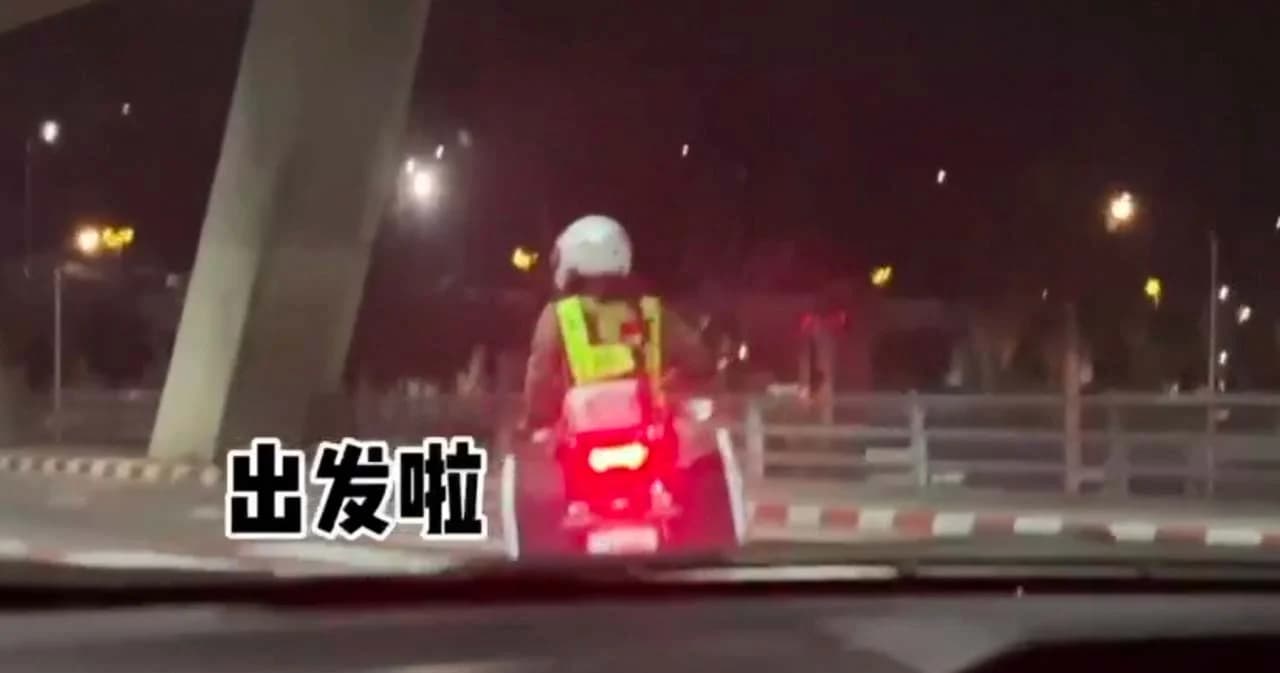 ผบ.ตร. สั่งตรวจสอบ คลิป ‘นักท่องเที่ยวจีน’ จ้าง ‘ตำรวจไทย’ ขี่รถอำนวยความสะดวกให้