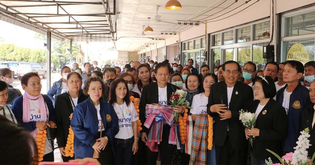 ‘ชวลิต วิชยสุทธิ์’ ประกาศลาออก ‘เพื่อไทย’ พรุ่งนี้สมัครเข้า ‘ไทยสร้างไทย’ พร้อม ‘การุณ โห่สกุล’