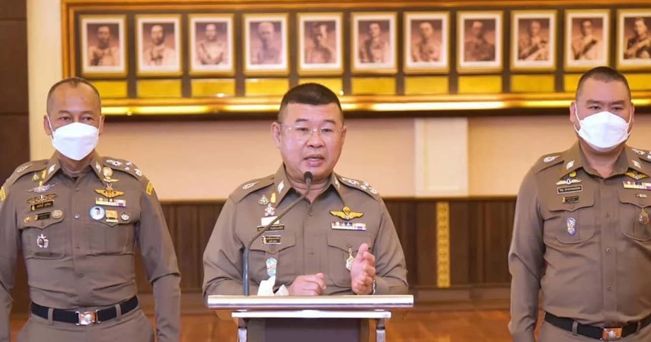 ผบ.ตร.สั่งหาตัว ‘ตำรวจ บ.’ เอี่ยวเว็บพนัน ‘มาเก๊า 888’