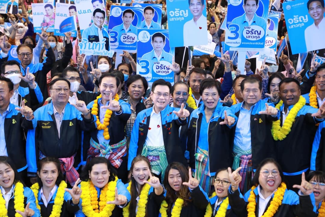 ‘ประชาธิปัตย์’ ลั่นกลองศึกเปิดตัว 99 ว่าที่ผู้สมัคร ส.ส.อีสาน