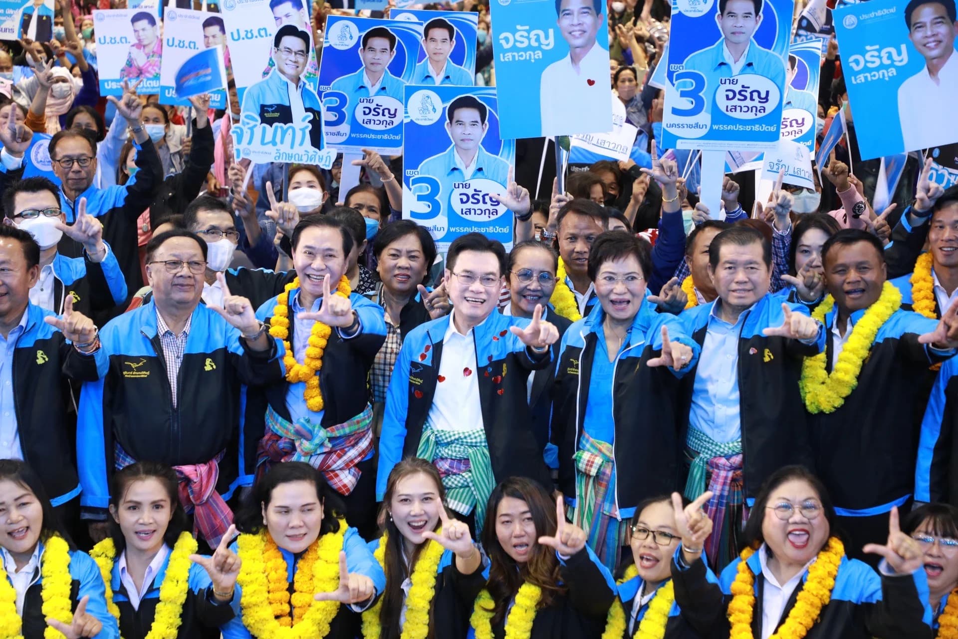 ‘ประชาธิปัตย์’ ลั่นกลองศึกเปิดตัว 99 ว่าที่ผู้สมัคร ส.ส.อีสาน