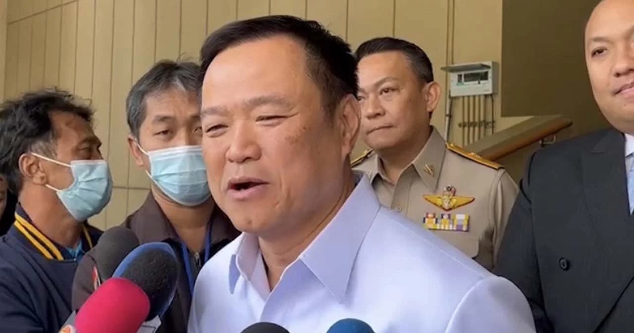 ‘อนุทิน’ ขอแข่งกับตัวเอง ไม่หวั่นชิงเก้าอี้นายกรัฐมนตรีกับ 2 ป. หากประชาชนเลือกพร้อมทำหน้าที่