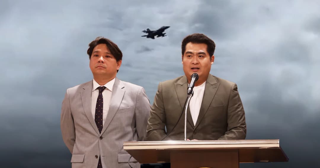 ก้าวไกล เปิดคลิป แฉกองทัพอากาศใช้เครื่องบิน F-16 บินพิธีลอยอังคาร ‘พ่ออดีตผบ.ทอ.’