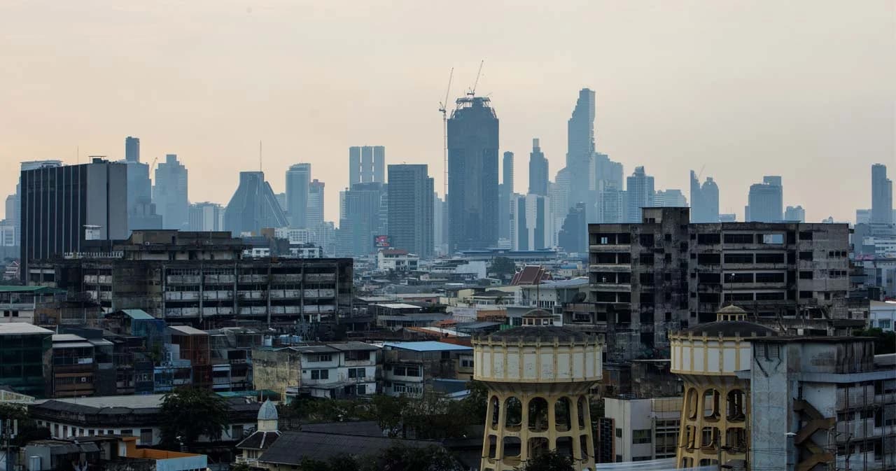 ค่าฝุ่น PM 2.5 กรุงเทพฯ วันนี้แนวโน้มลดลง แต่ยังต้องเฝ้าระวัง 3 พื้นที่ อากาศปิด