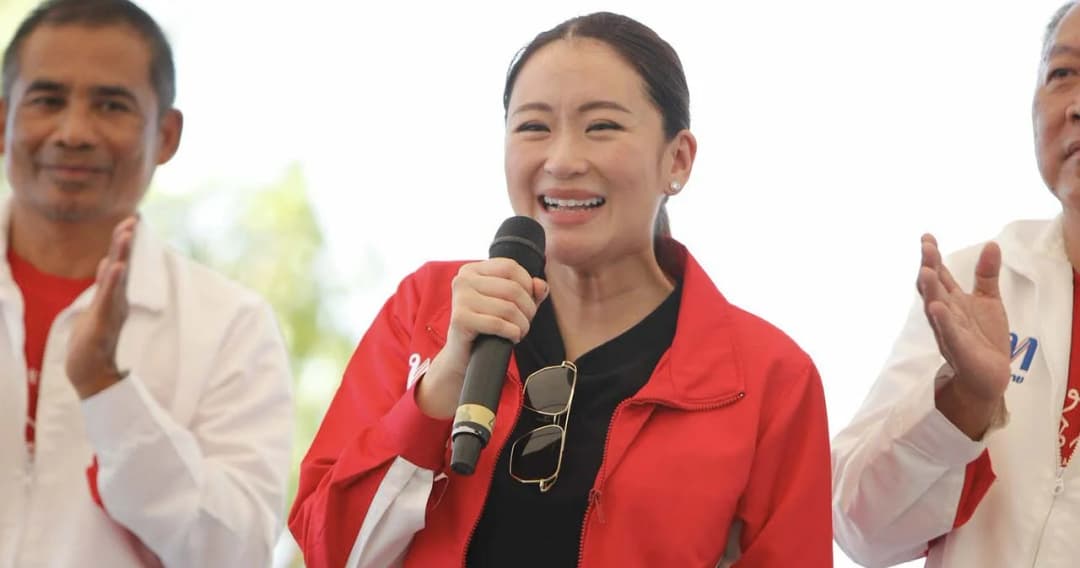 ‘แพทองธาร’ ปัดข่าวเพื่อไทย ชวนอดีต ส.ส.ปชป.มาร่วมงาน ขอบคุณชาวโคราชหนุนเป็นนายกฯ