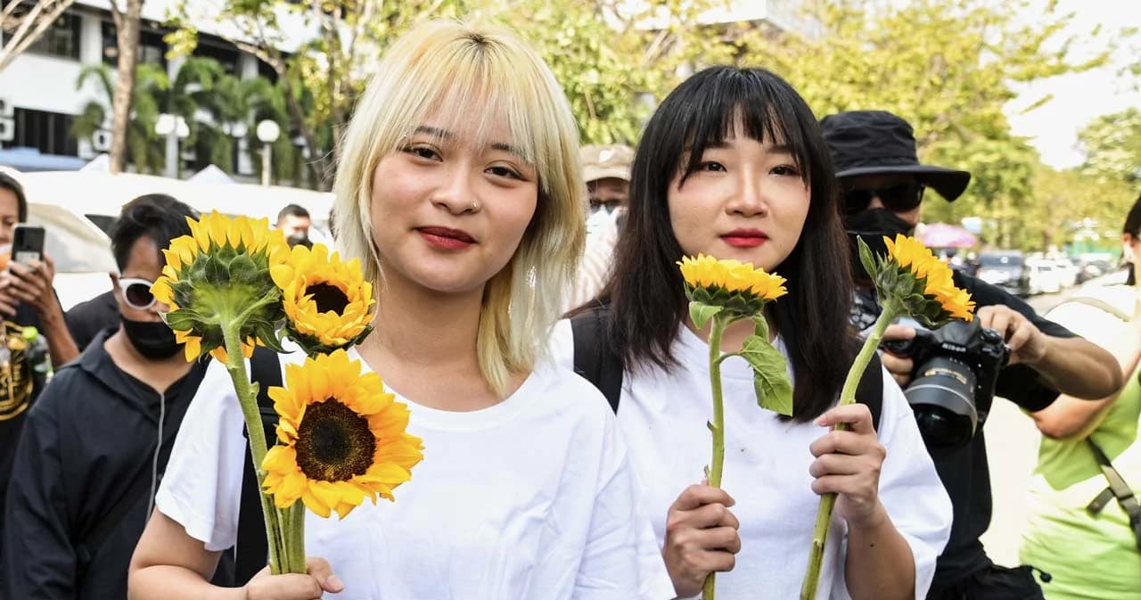 ล่าสุด ‘ตะวัน-แบม’ ยอมรับน้ำเกลือแล้ว แพทย์ประเมินมีความเสี่ยงสูงต่อการเกิด refeeding syndrome