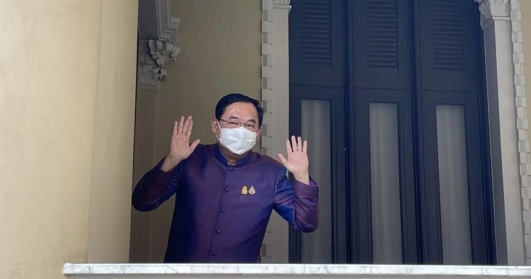 ‘อนุชา’ ไม่ห่วงเส้นตายย้ายพรรค ขณะที่ ‘สาธิต’ ตอบทีเล่นทีจริง 20 ก.พ.ประกาศชัดจะย้ายพรรคหรือไม่